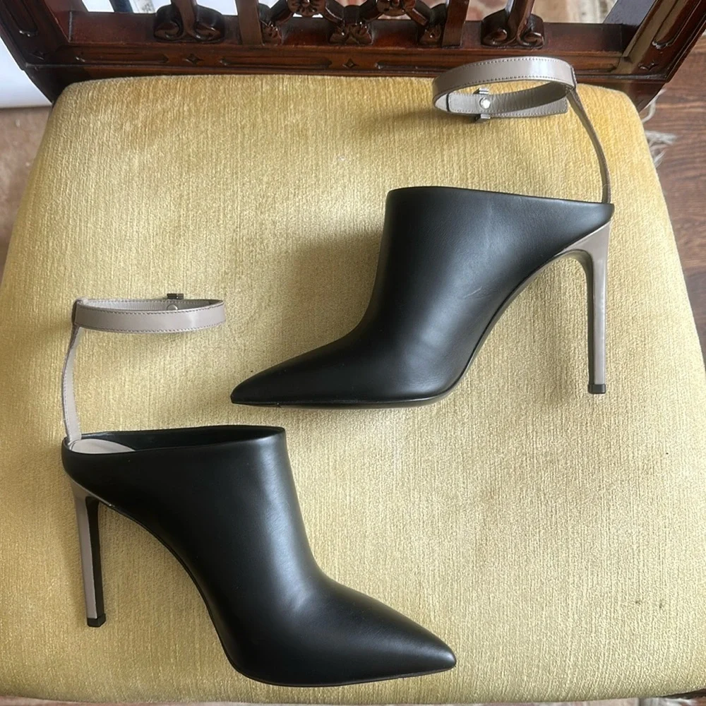 Vince Black Leather Armon Pointy Toe Stiletto Heel Pumps Shoes Mules Size 7